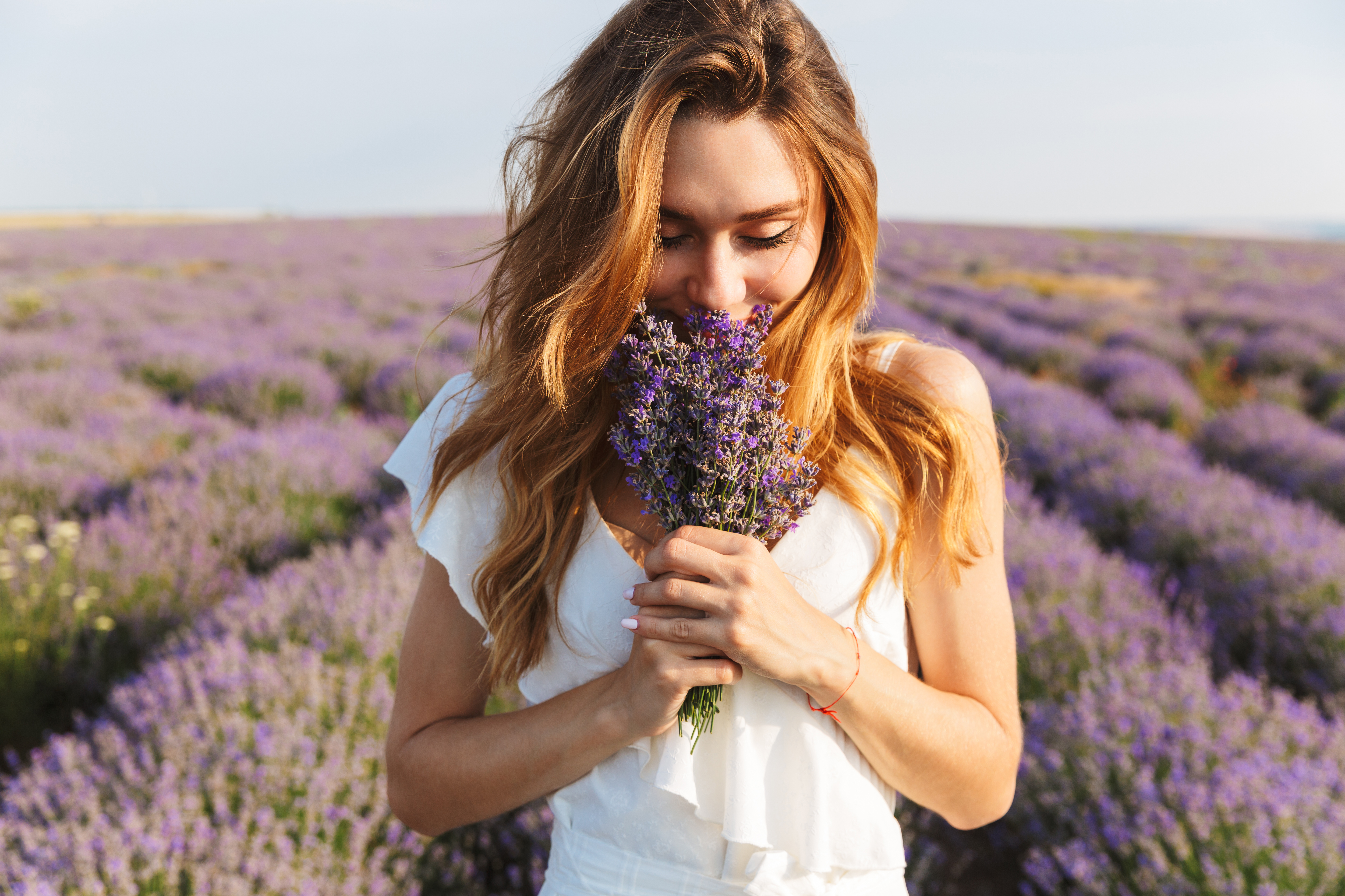 People Missing the Scent Region of their Brain Can Still Smell