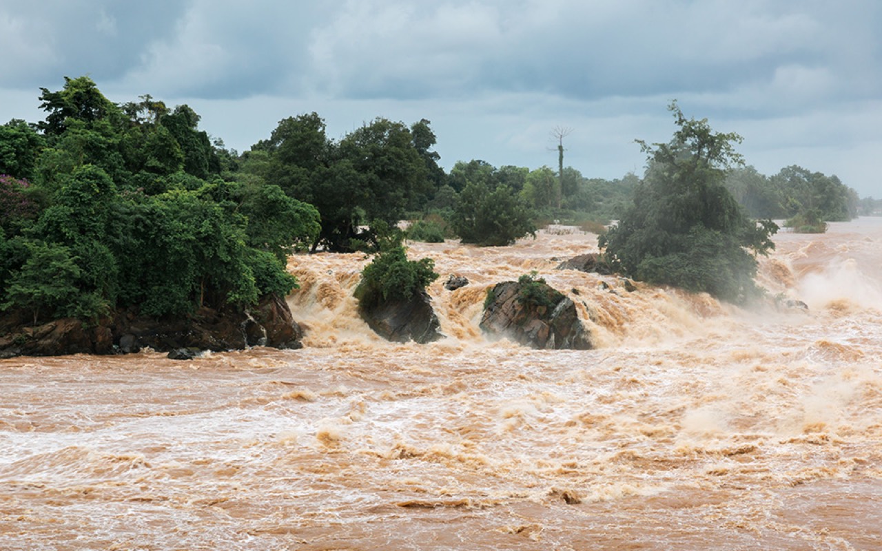 Monitoring Dry Air Might Help Predict Floods and Save Lives